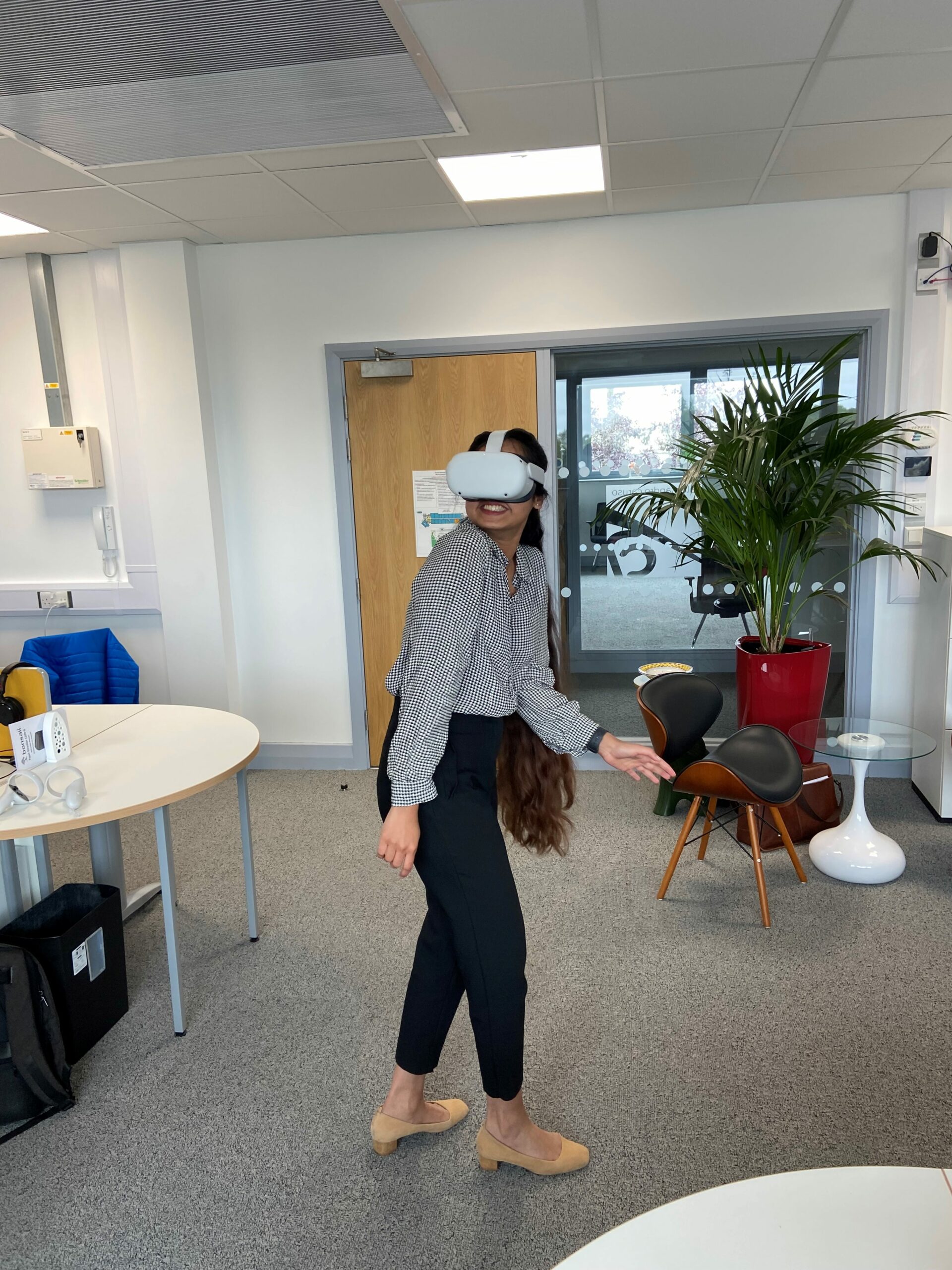 Alessandro Caruso Architects staff member using virtual reality headset and software
